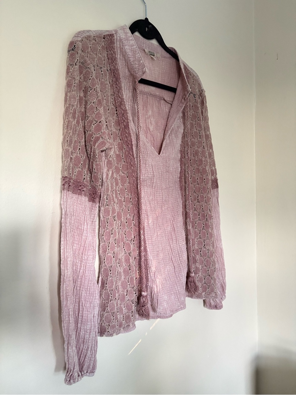 gimmicks by BKE Mauve Layered Lace Top Size Medium - Picture 2 of 13
